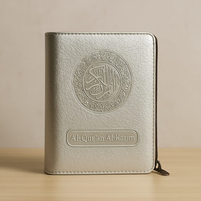 Pocket Size Zipper Quran Indo Pak Script 5.00 (13 Lines) Silver Purse